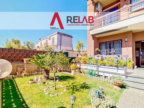 casa indipendente in vendita a Roma in zona Casal Morena