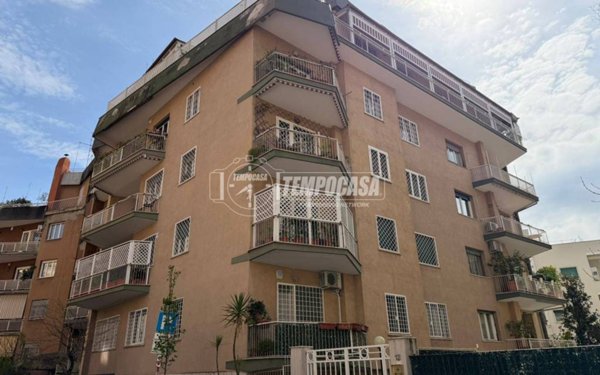 appartamento in vendita a Roma in zona Salario