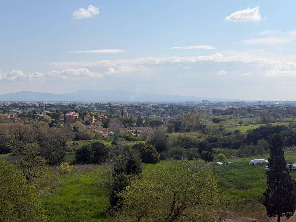 appartamento in vendita a Roma in zona Portuense