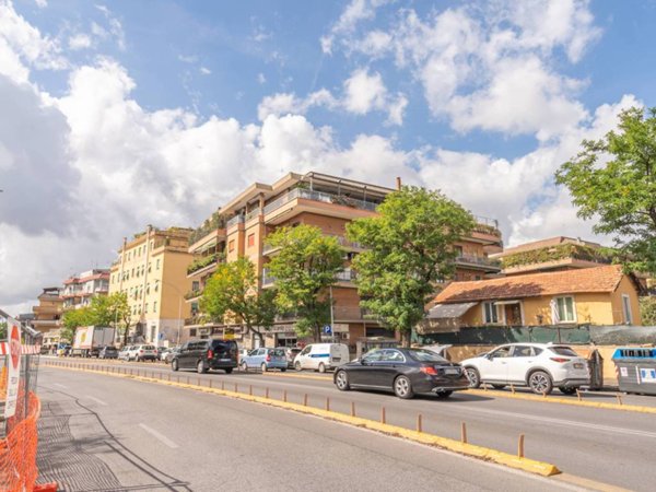 appartamento in vendita a Roma in zona Gianicolense