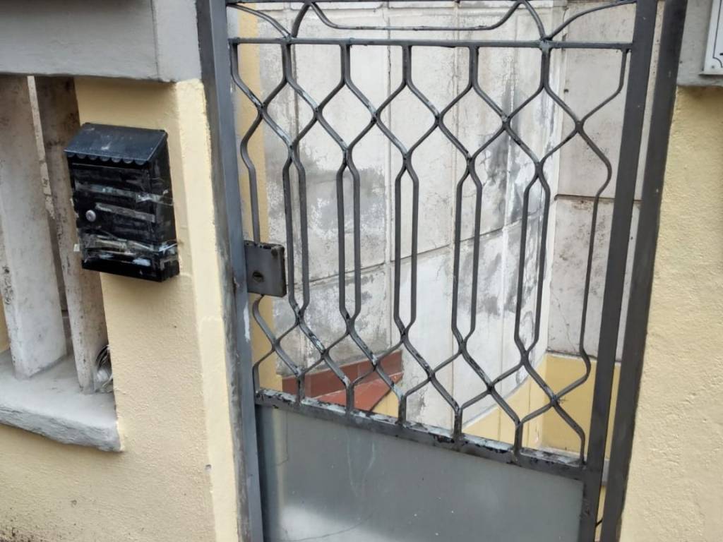 casa semindipendente in vendita a Roma in zona Appio Latino