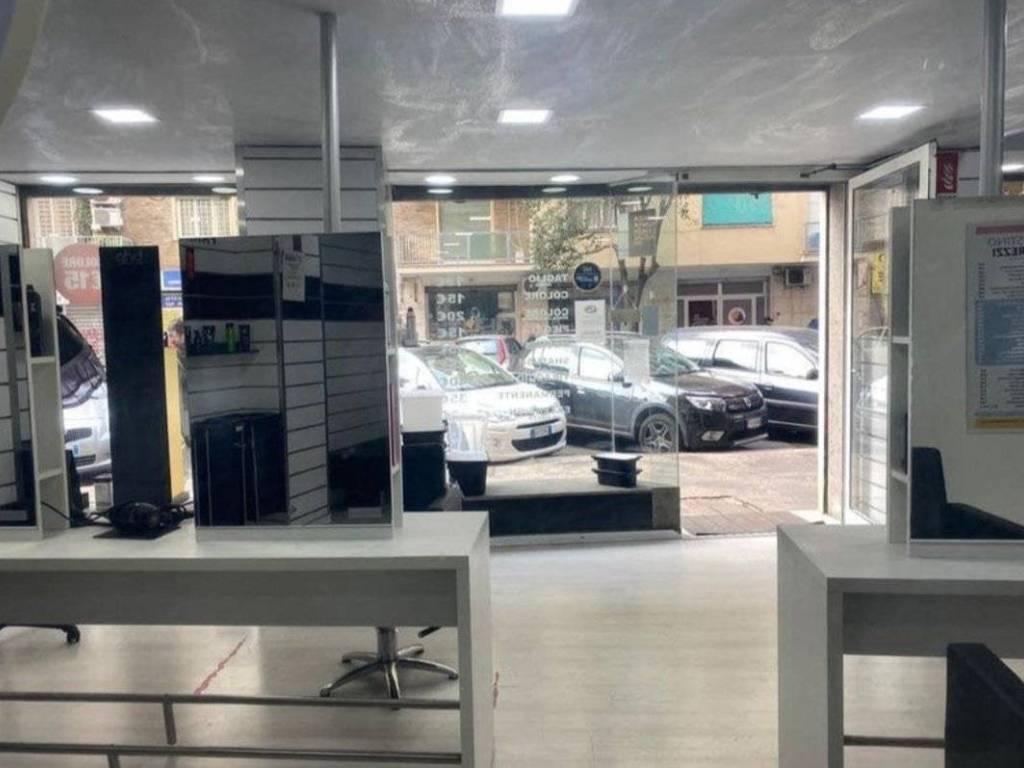 negozio in vendita a Roma