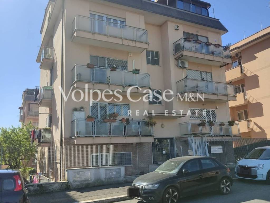 appartamento in vendita a Roma in zona Monte Sacro/Talenti