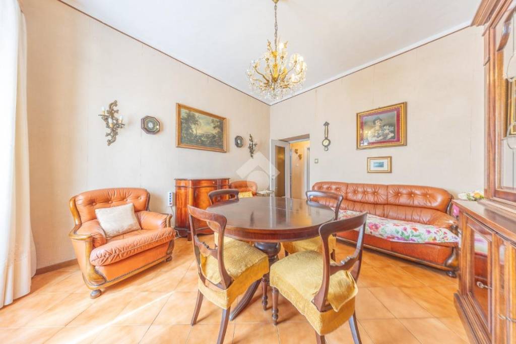 appartamento in vendita a Roma in zona Trastevere