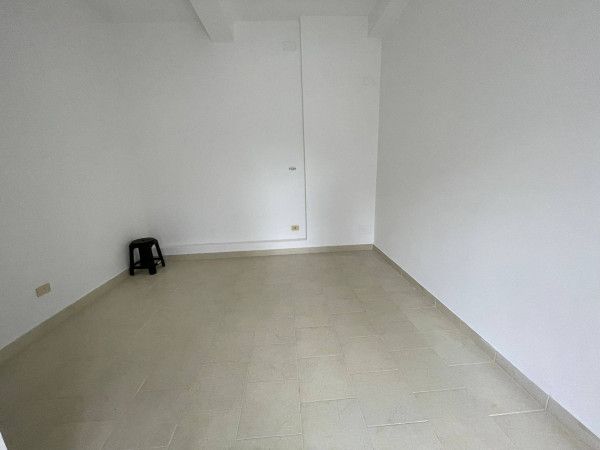 negozio in vendita a Roma in zona Collatino