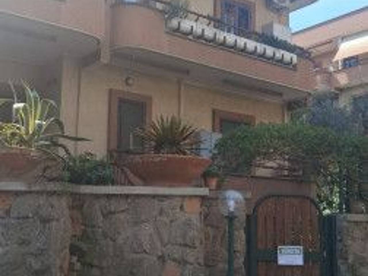 appartamento in vendita a Roma in zona Torre Gaia