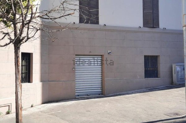 appartamento in vendita a Roma in zona Ostiense