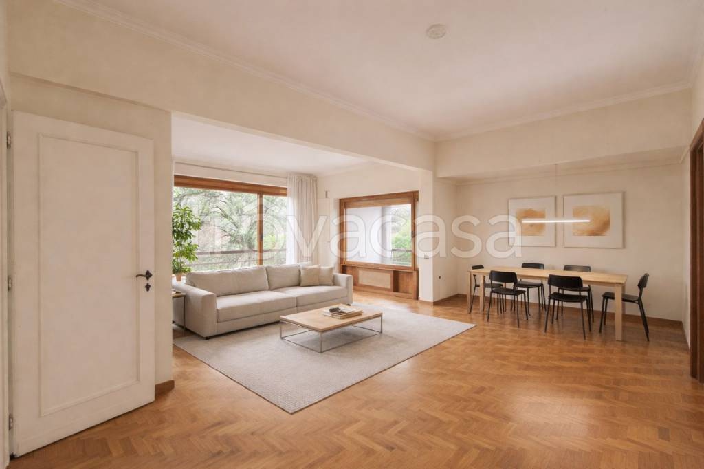 appartamento in vendita a Roma in zona Torrino