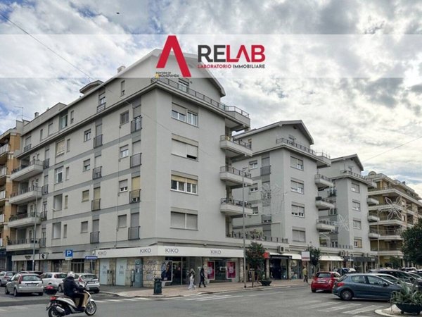 appartamento in vendita a Roma in zona Ostia