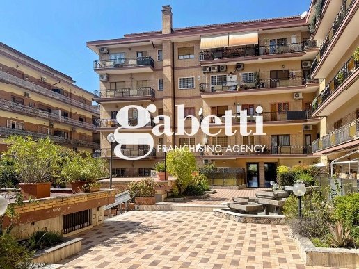 appartamento in vendita a Roma in zona Collatino