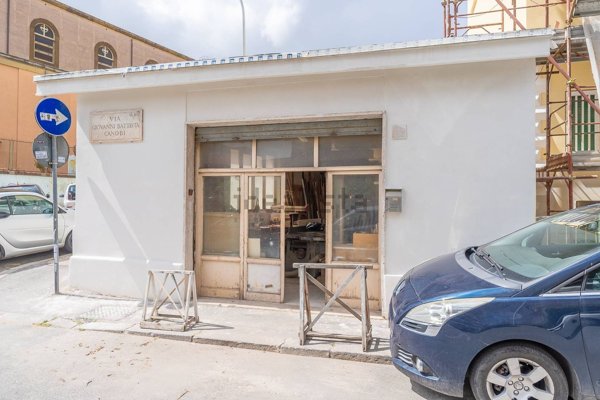 locale commerciale in vendita a Roma in zona Gianicolense