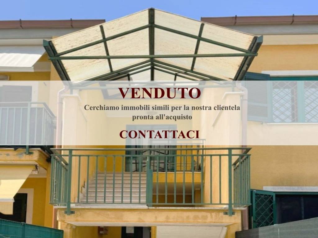 appartamento in vendita a Roma in zona Infernetto