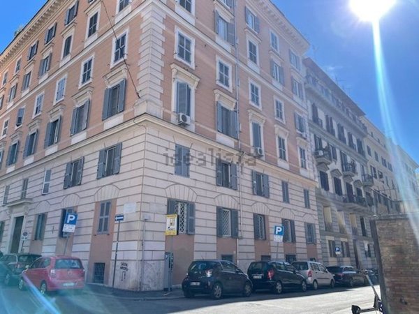 appartamento in vendita a Roma in zona Esquilino
