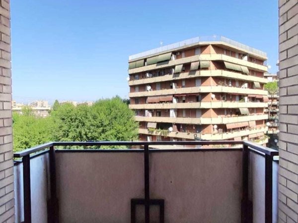 appartamento in vendita a Roma in zona Cinecittà