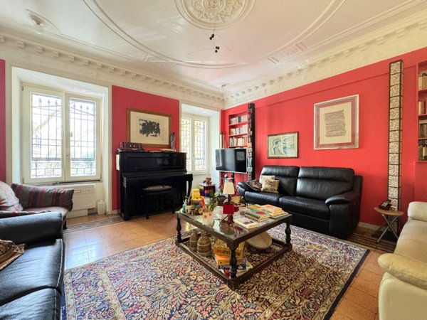 appartamento in vendita a Roma in zona Esquilino