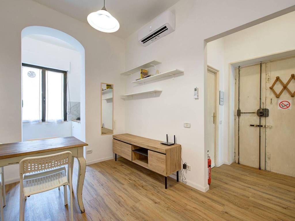 appartamento in vendita a Roma in zona Ostiense