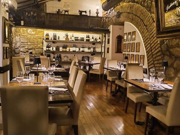 negozio in vendita a Roma in zona Gianicolense