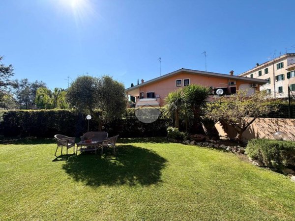 appartamento in vendita a Roma in zona Rione Prati