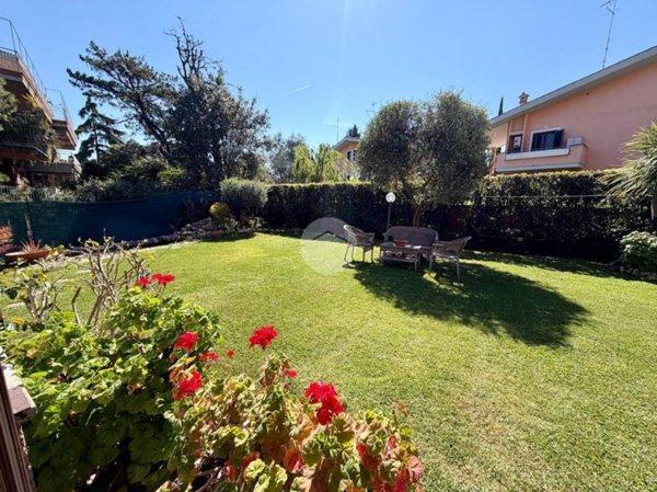 appartamento in vendita a Roma in zona Portuense