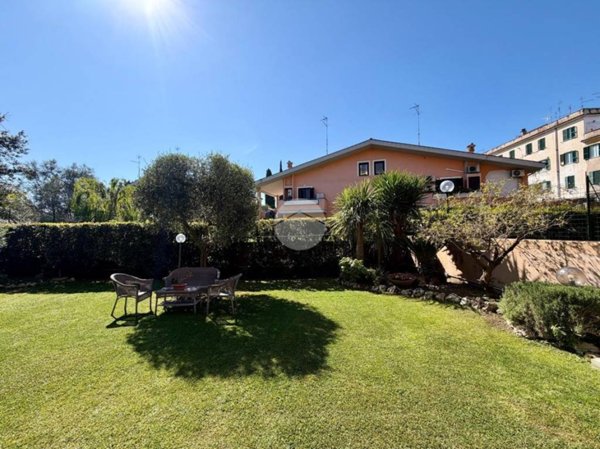 appartamento in vendita a Roma in zona Portuense