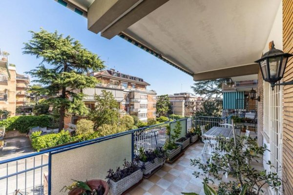 appartamento in vendita a Roma in zona Gianicolense