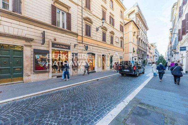 appartamento in vendita a Roma in zona Campo Marzio