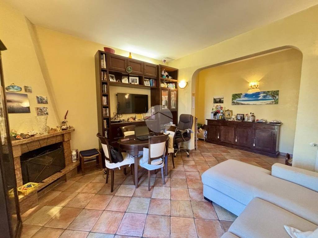 appartamento in vendita a Roma in zona Portuense
