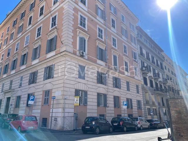 appartamento in vendita a Roma in zona Esquilino