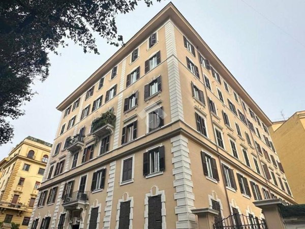appartamento in vendita a Roma in zona Della Vittoria