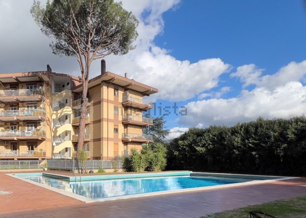 appartamento in vendita a Roma in zona La Giustiniana