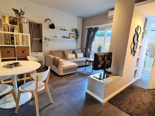 appartamento in vendita a Roma in zona Tomba di Nerone