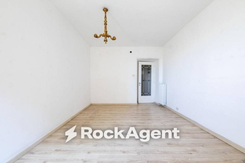 appartamento in vendita a Roma in zona Celio