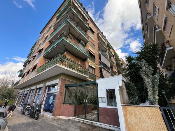 appartamento in vendita a Roma in zona Monte Sacro/Talenti