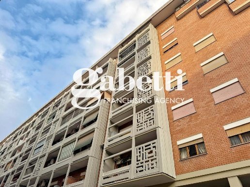 casa indipendente in vendita a Roma in zona Collatino