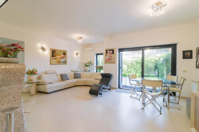 appartamento in vendita a Roma in zona Olgiata