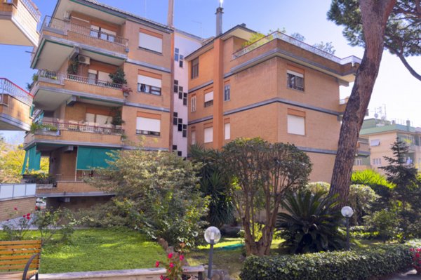 appartamento in vendita a Roma in zona Gianicolense