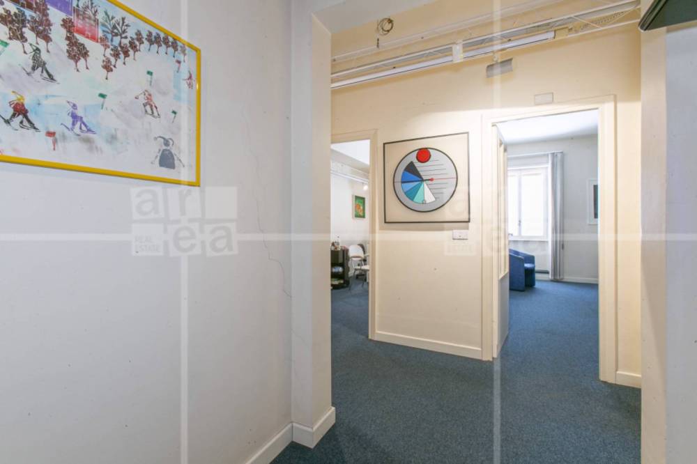 appartamento in vendita a Roma in zona Appio Latino