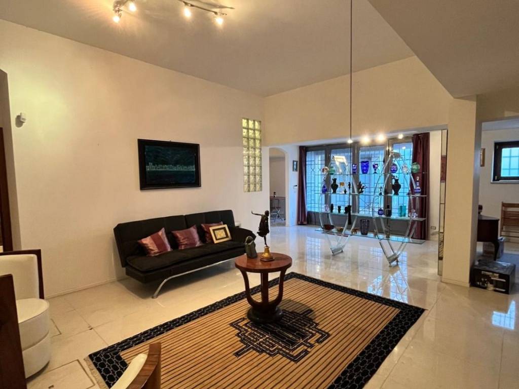 casa indipendente in vendita a Roma in zona Romanina