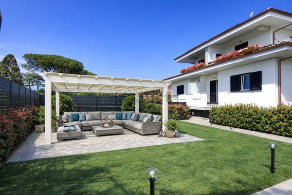 casa indipendente in vendita a Roma in zona Aurelio