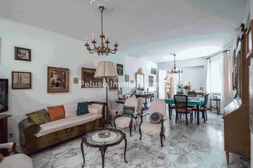 appartamento in vendita a Roma in zona Ostiense