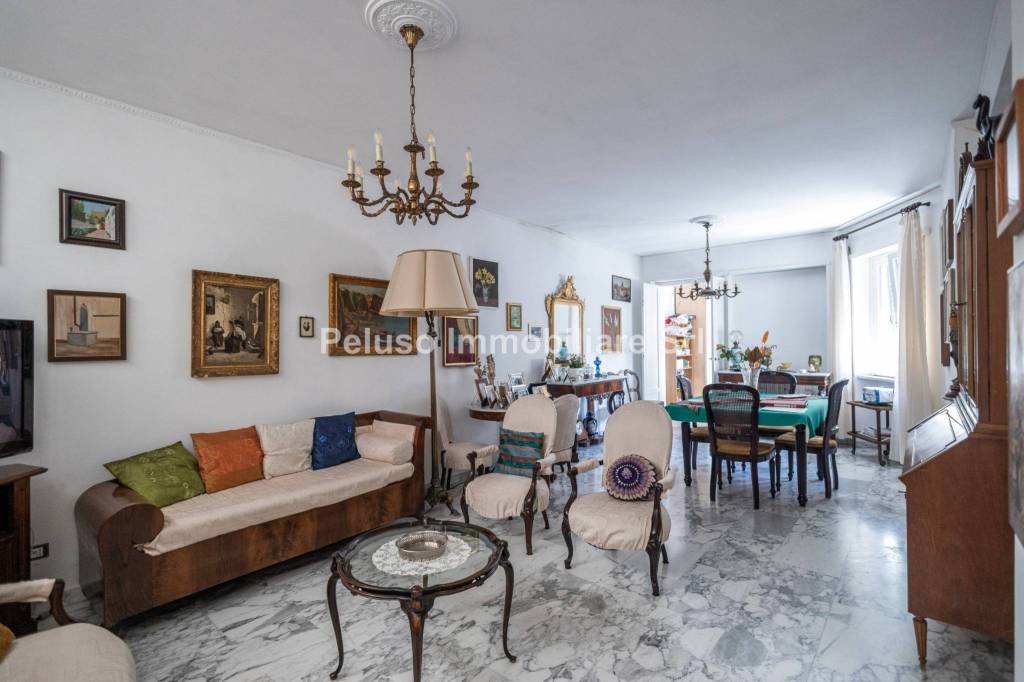 appartamento in vendita a Roma in zona Ostiense
