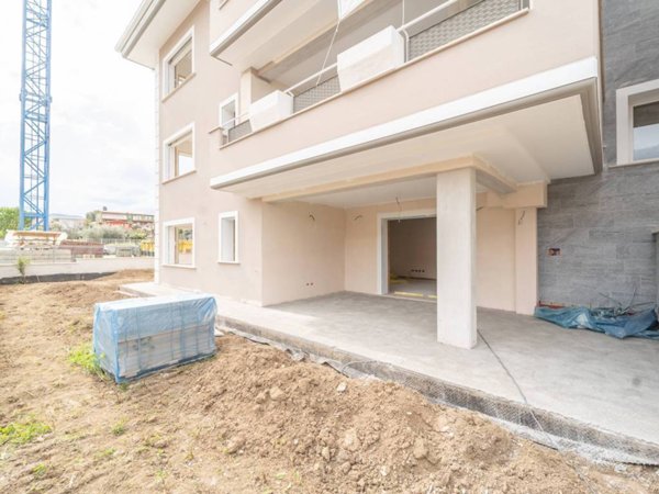 appartamento in vendita a Roma in zona Finocchio