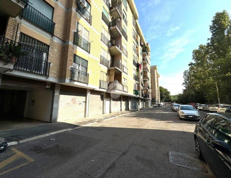 casa indipendente in vendita a Roma