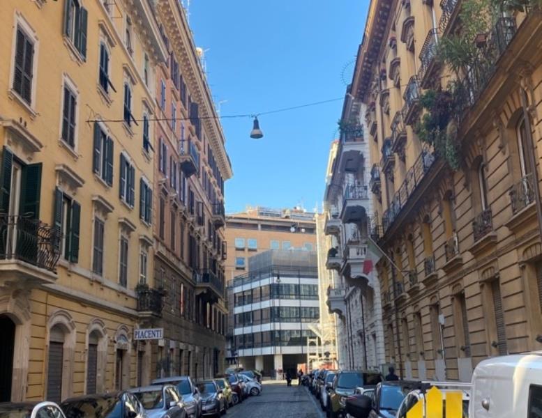 locale di sgombero in vendita a Roma in zona Ostiense