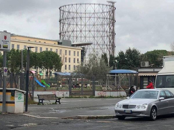 appartamento in vendita a Roma in zona Portuense