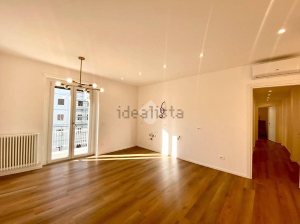 appartamento in vendita a Roma in zona Don Bosco