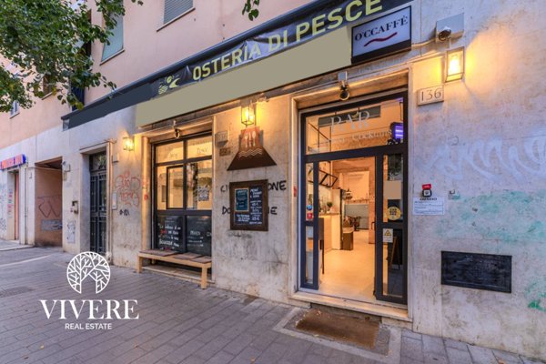 negozio in vendita a Roma in zona Tuscolano