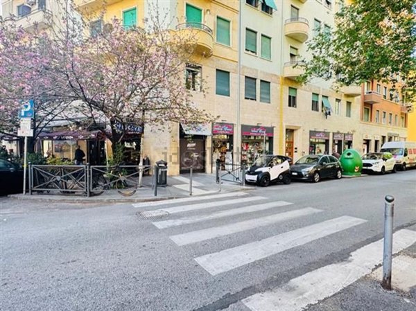 locale di sgombero in vendita a Roma in zona Nomentano