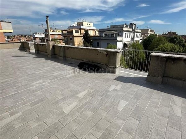 appartamento in vendita a Roma in zona Prenestino-Centocelle