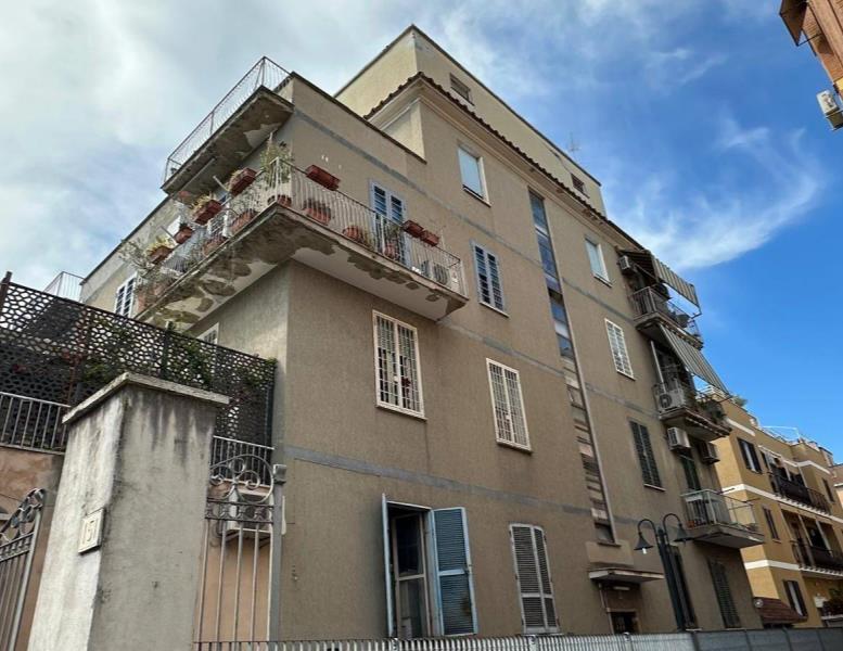 appartamento in vendita a Roma in zona Prenestino-Centocelle